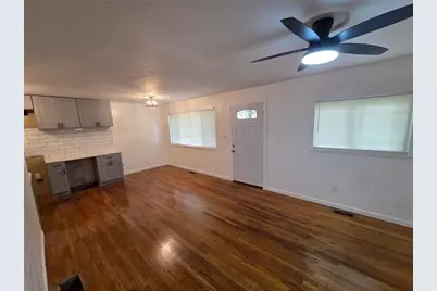 2396 Clarissa Drive NW, Atlanta, GA 30318 - Photo 13