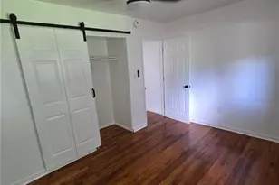 2396 Clarissa Dr NW, Atlanta, GA 30318 - Photo 7