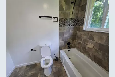 2396 Clarissa Drive NW, Atlanta, GA 30318 - Photo 11