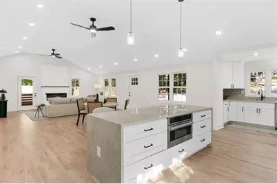 3154 Briarcliff Way, Atlanta, GA 30345 - Photo 9