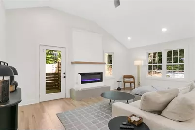 3154 Briarcliff Way, Atlanta, GA 30345 - Photo 5