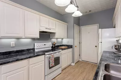 3646 Lantern Crest Cove, Scottdale, GA 30079 - Photo 17