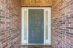 204 Huntwood Ct, Ellenwood, GA 30294 - Photo 3