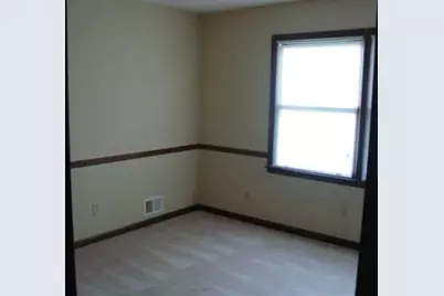 220 Lantern Ridge Court, Alpharetta, GA 30009 - Photo 17