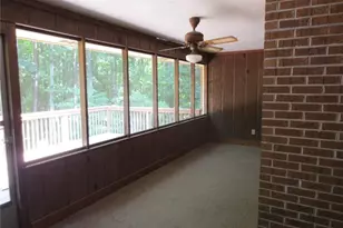 220 Lantern Ridge Ct, Alpharetta, GA 30009 - Photo 5