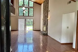 115 Nesbit Ferry Pl, Atlanta, GA 30350 - Photo 3