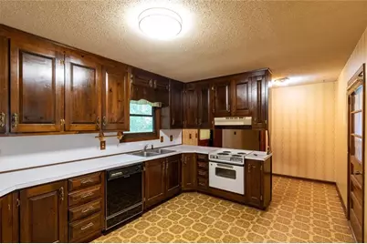 423 Dartmoor Drive NW, Marietta, GA 30064 - Photo 5