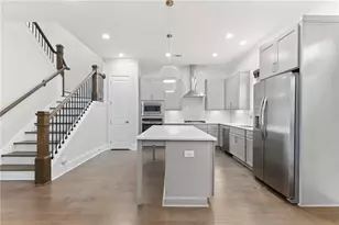 1394 Doublegate Dr NE, Brookhaven, GA 30319 - Photo 17