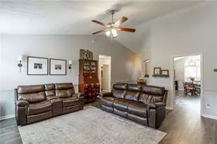 8860 Creekstone Pl, Gainesville, GA 30506 - Photo 17