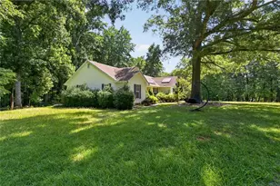 121 Normandy Rd, Eatonton, GA 31024 - Photo 3