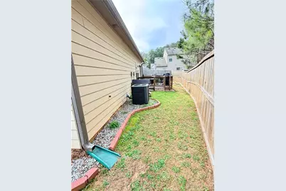 7377 Saint Peter Way, Fairburn, GA 30213 - Photo 17