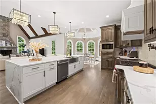 2750 Drayton Hall Dr, Buford, GA 30519 - Photo 13