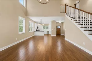 229 Little Brook Ln, Woodstock, GA 30188 - Photo 9