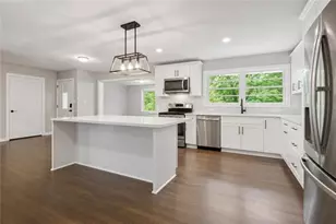 1507 Lively Ridge Rd NE, Atlanta, GA 30329 - Photo 3
