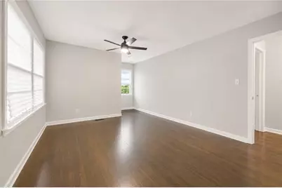 1507 Lively Ridge Road NE, Atlanta, GA 30329 - Photo 9