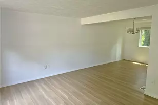 1906 Madras Ct, Lithonia, GA 30058 - Photo 11