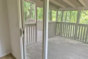 1906 Madras Ct, Lithonia, GA 30058 - Photo 9