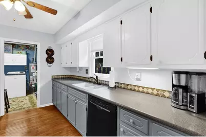 2184 Valley Creek Circle, Snellville, GA 30078 - Photo 17