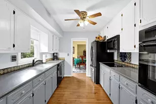 2184 Valley Creek Cir, Snellville, GA 30078 - Photo 17
