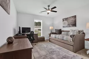 2184 Valley Creek Cir, Snellville, GA 30078 - Photo 3