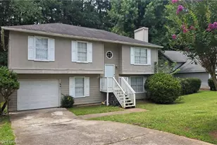 5339 Biffle Downs Rd, Stone Mountain, GA 30088 - Photo 1