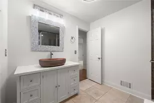 560 Saddle Creek Cir, Roswell, GA 30076 - Photo 37