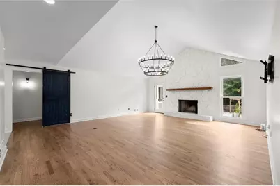 560 Saddle Creek Circle, Roswell, GA 30076 - Photo 5