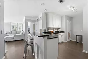 3334 Peachtree Rd NE, Atlanta, GA 30326 - Photo 5