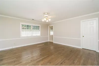 565 River Chase Point, Atlanta, GA 30328 - Photo 15