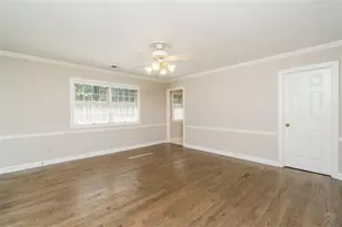 565 River Chase Point, Atlanta, GA 30328 - Photo 15