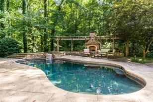 565 River Chase Point, Atlanta, GA 30328 - Photo 23