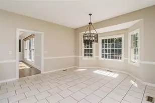 565 River Chase Point, Atlanta, GA 30328 - Photo 7