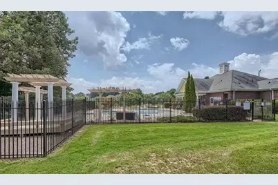 2574 Saint Paul Drive SW, Atlanta, GA 30331 - Photo 7