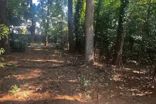 564 Wimbledon Rd NE, Atlanta, GA 30324 - Photo 17