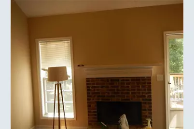 5516 Pinedale Circle, Sugar Hill, GA 30518 - Photo 11