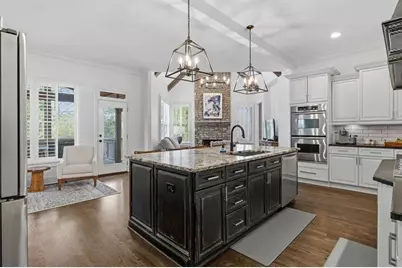 2895 Lassiter Manor Drive, Marietta, GA 30062 - Photo 17