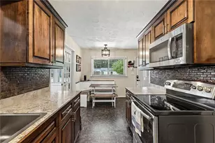 870 Scott Ln SW, Marietta, GA 30008 - Photo 9