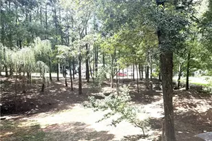 31 Huckleberry Ln, Winder, GA 30680 - Photo 7