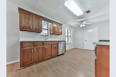 5506 Vaughn Road, Woodstock, GA 30188 - Photo 7