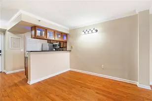 795 Hammond Dr, Atlanta, GA 30328 - Photo 7