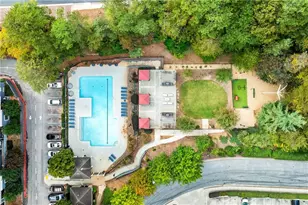795 Hammond Dr, Atlanta, GA 30328 - Photo 33