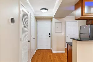 795 Hammond Dr, Atlanta, GA 30328 - Photo 3