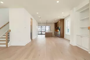 2255 Crestview Dr NE, Atlanta, GA 30319 - Photo 15