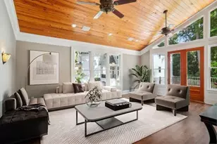 658 Timm Valley Rd NE, Atlanta, GA 30305 - Photo 11