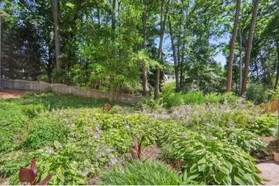 658 Timm Valley Road NE #1, Atlanta, GA 30305 - Photo 27
