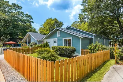 761 Bellemeade Avenue NW, Atlanta, GA 30318 - Photo 1