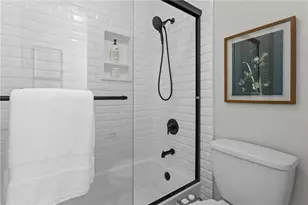 1014 Summit N Dr NE, Atlanta, GA 30324 - Photo 23