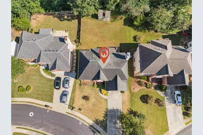 3884 Meandering Way SW, Lilburn, GA 30047 - Photo 3