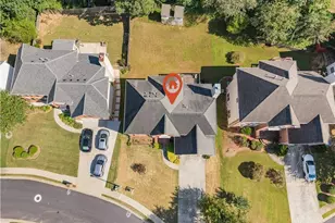 3884 Meandering Way SW, Lilburn, GA 30047 - Photo 3