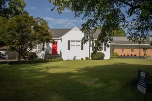 149 Kirby St, Summerville, GA 30747 - Photo 1